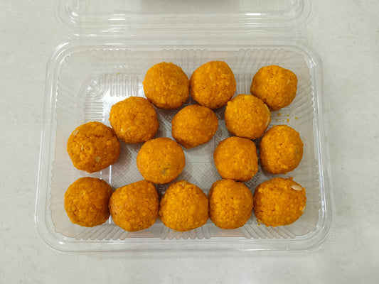 Bhojn Mart Foods PREMIUM Home Made Besan Ladoo Fried in Amul Ghee - 1 Kg